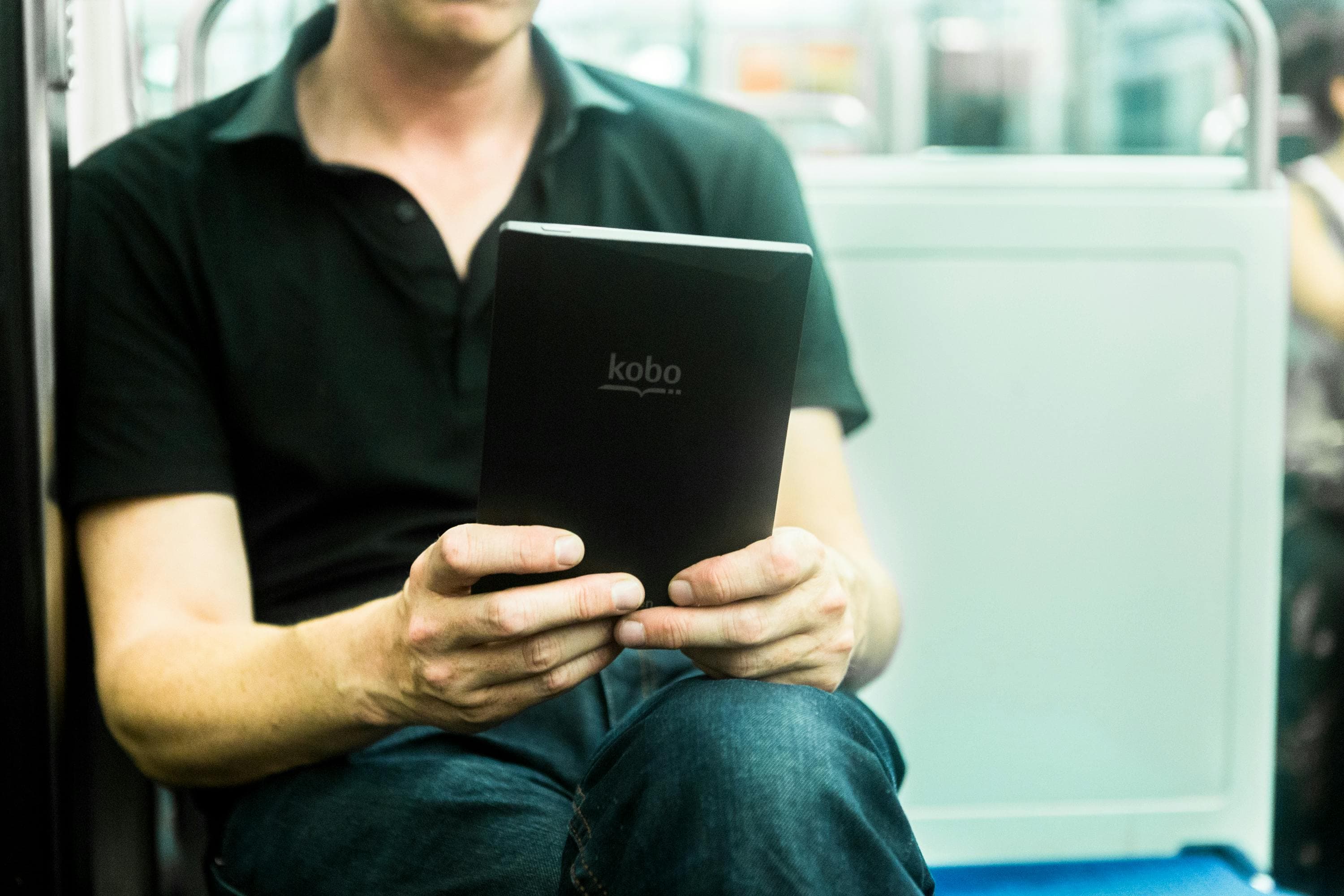 Auxiliamos autores na navegação do mercado editorial independente, oferecendo suporte para autopublicação, orientações sobre direitos autorais e estratégias de marketing digital para aumentar a visibilidade do seu eBook.
